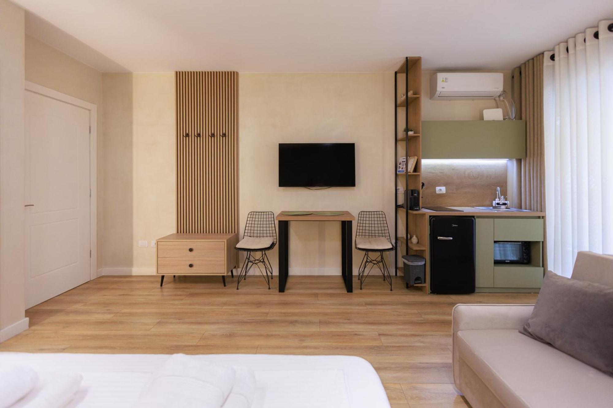 Syncron Apartments In The Center Of Tirana Exteriér fotografie